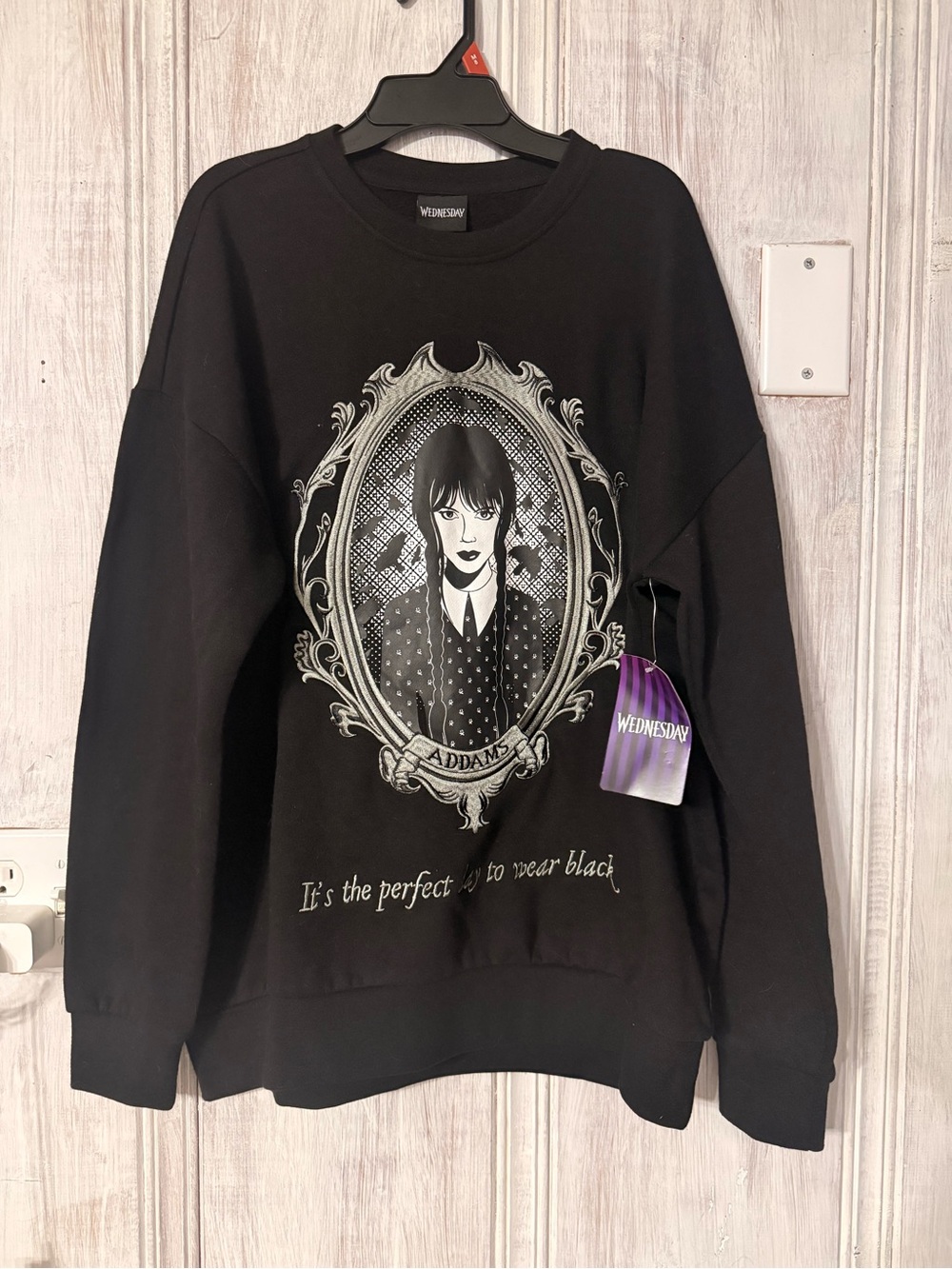 NWT Wednesday Addams Portrait Crewneck Sweatshirt Black Size Small BoxLunch